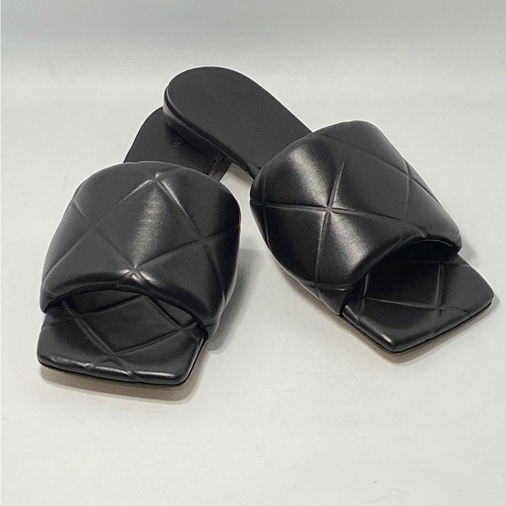 Bottega Veneta The Padded Flat Sandals size 40 - Picture 7 of 12